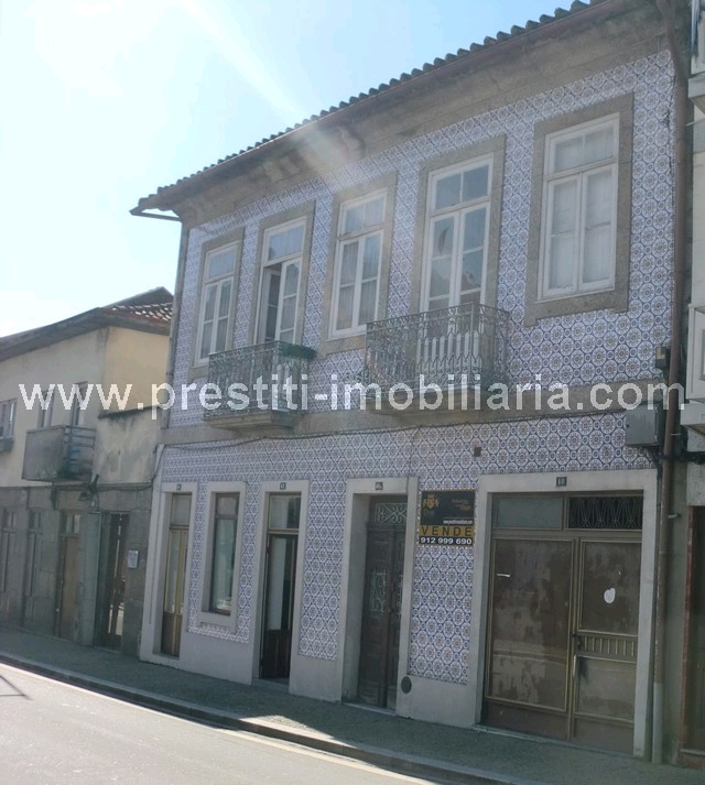 Apartamento T8 em Vizela - Caldas de Vizela (São Miguel e São João) para Venda